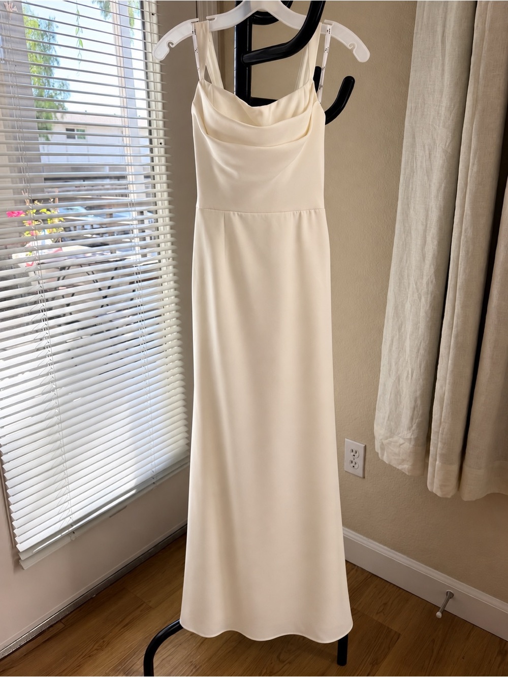 David’s Bridal Ivory Satin Wedding Gown – Size 4 – Altered –
